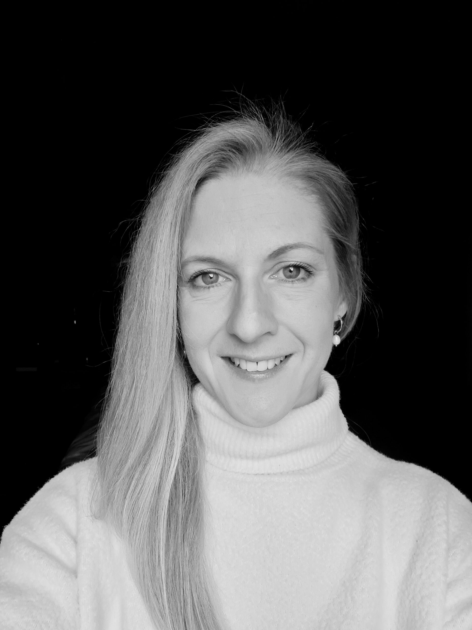Joanna Holt